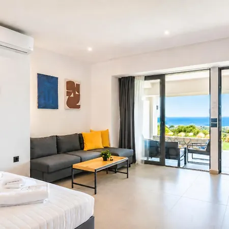 Aelios Petra Sea View 3 Apartment *