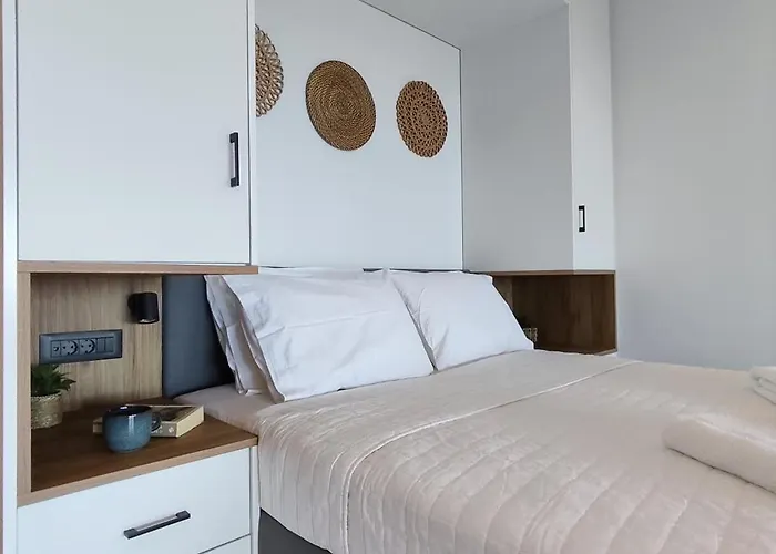 Aelios Petra Sea View 3 *